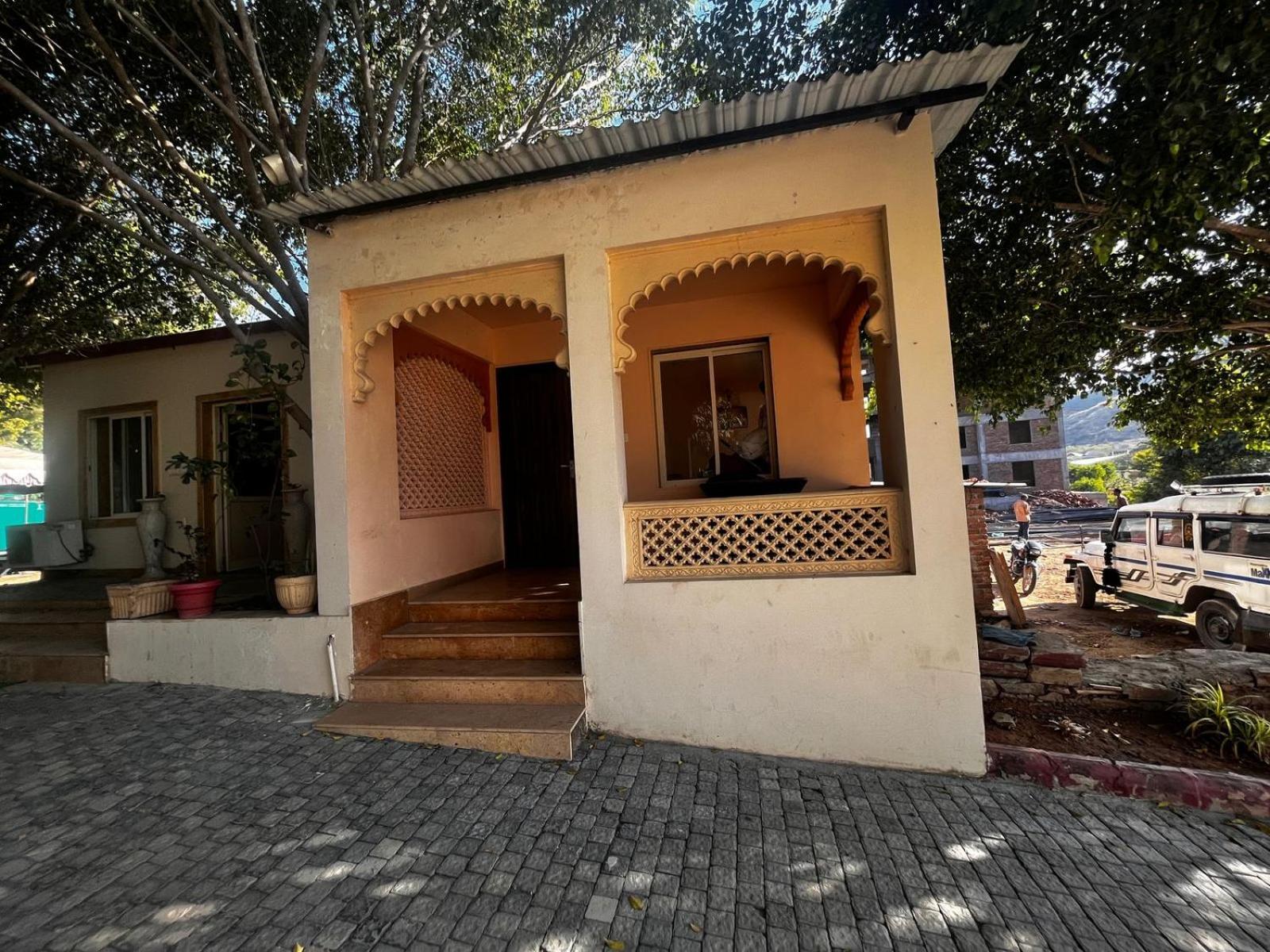 Lokesh Hotel Talai  Dış mekan fotoğraf